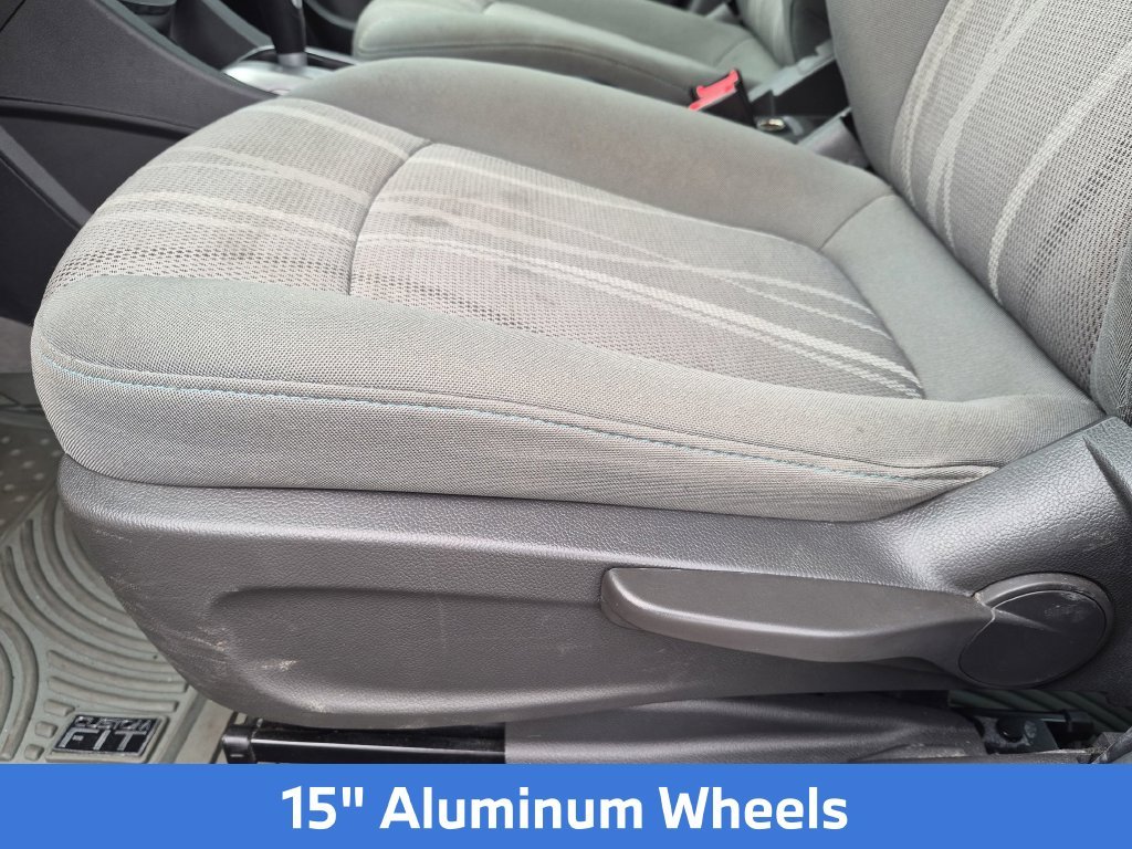 Used 2017 Silver Chevrolet LT image 17