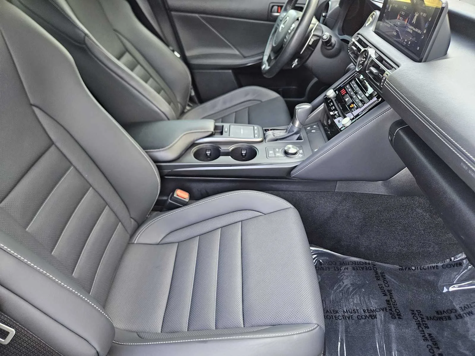 Certified Used 2024 IRIDIUM Lexus F SPORT image 9