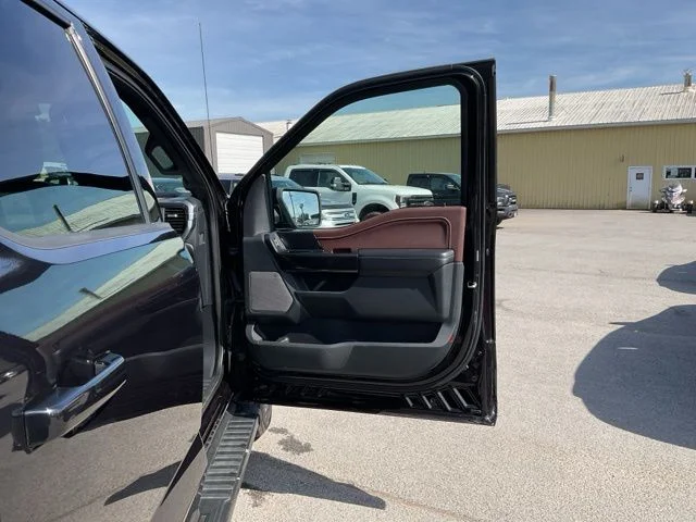Used 2021 Black Ford Lariat image 41
