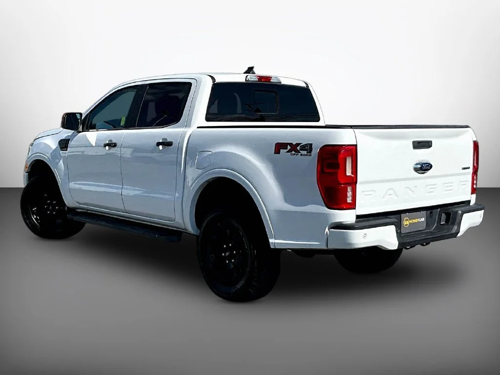 Used 2019 White Ford XLT image 4
