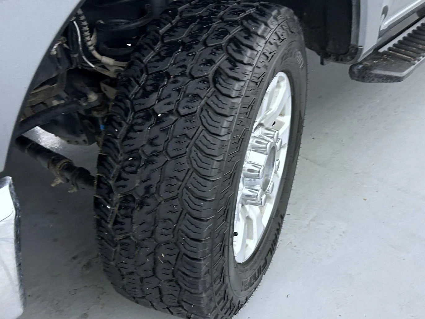 Used 2024 Gray Ford XLT image 24