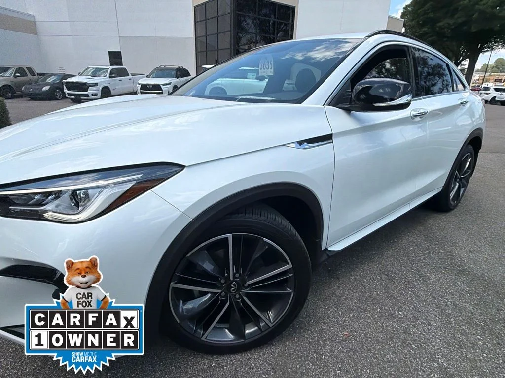 Certified Used 2025 Radiant White INFINITI LUXE image 1