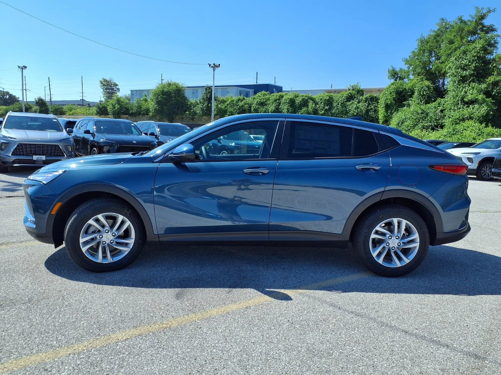 New 2026 Ocean Blue Metallic Buick Preferred image 22