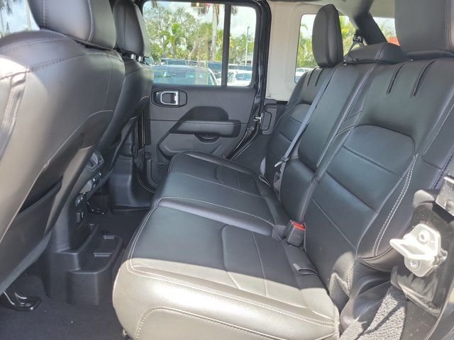 2022 Jeep Wrangler Unlimited Sahara 4XE - Photo 9