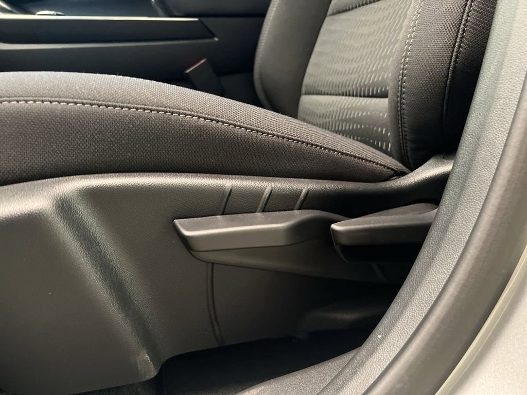 2026 Chevrolet Equinox LT - Photo 12