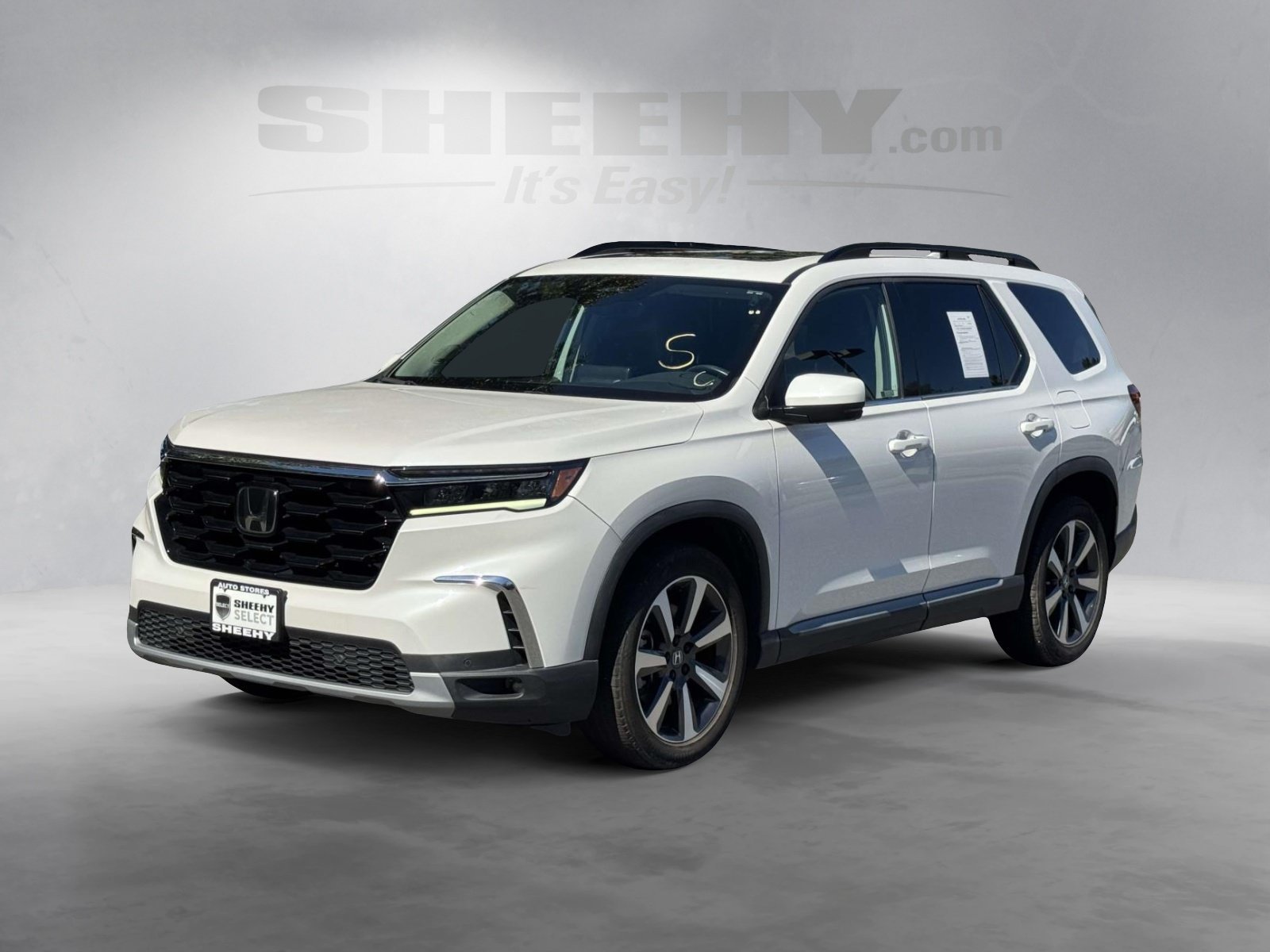 Used 2023 Silver Honda Touring image 15