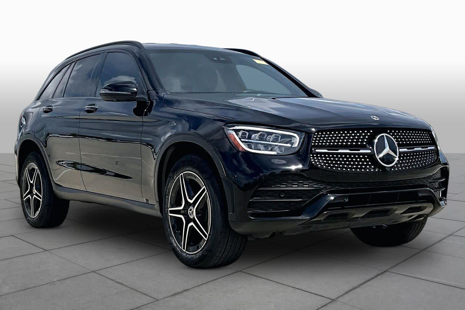 Used 2022 Black Mercedes-Benz GLC 300 image 3