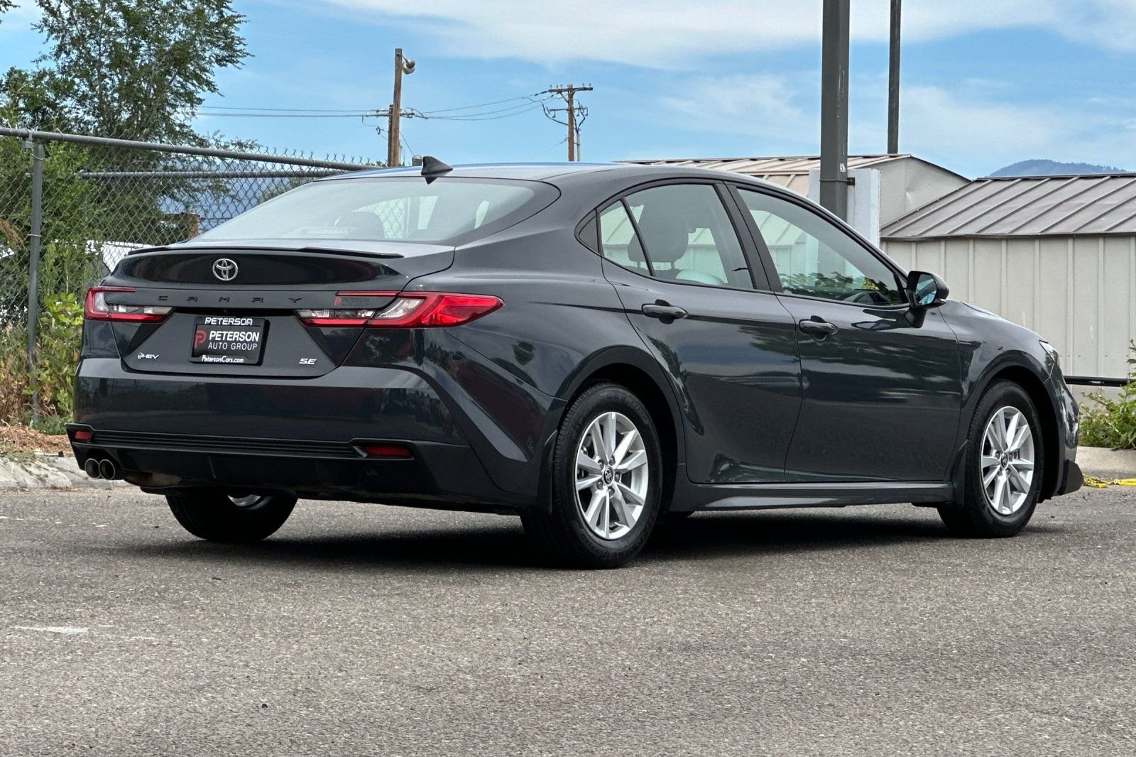 Used 2025  Toyota SE image 4