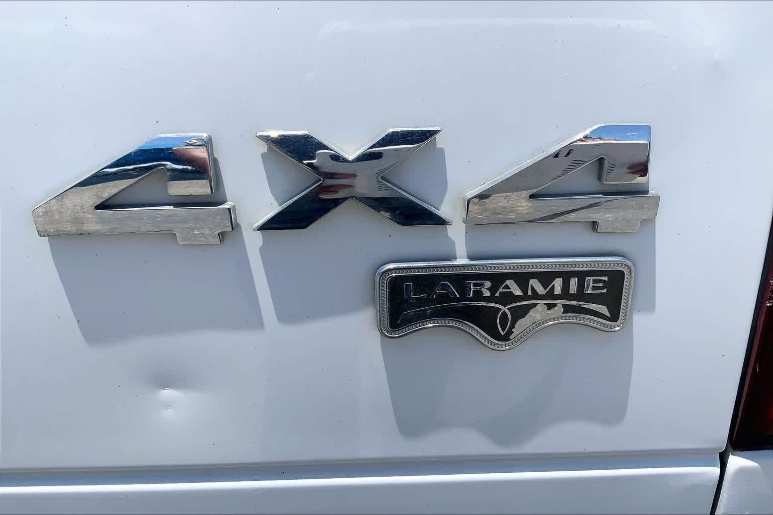 Used 2008 Bright White Dodge Laramie image 9
