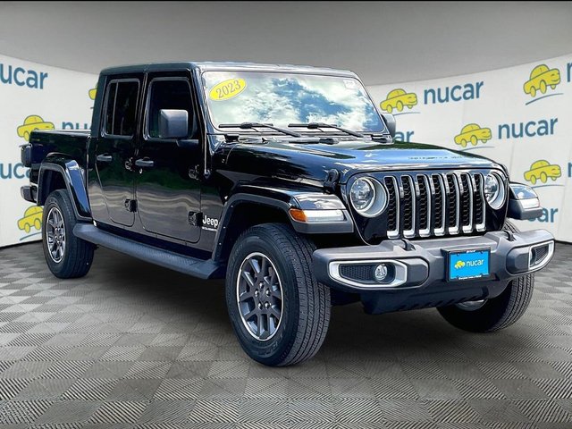 2023 Jeep Gladiator Overland