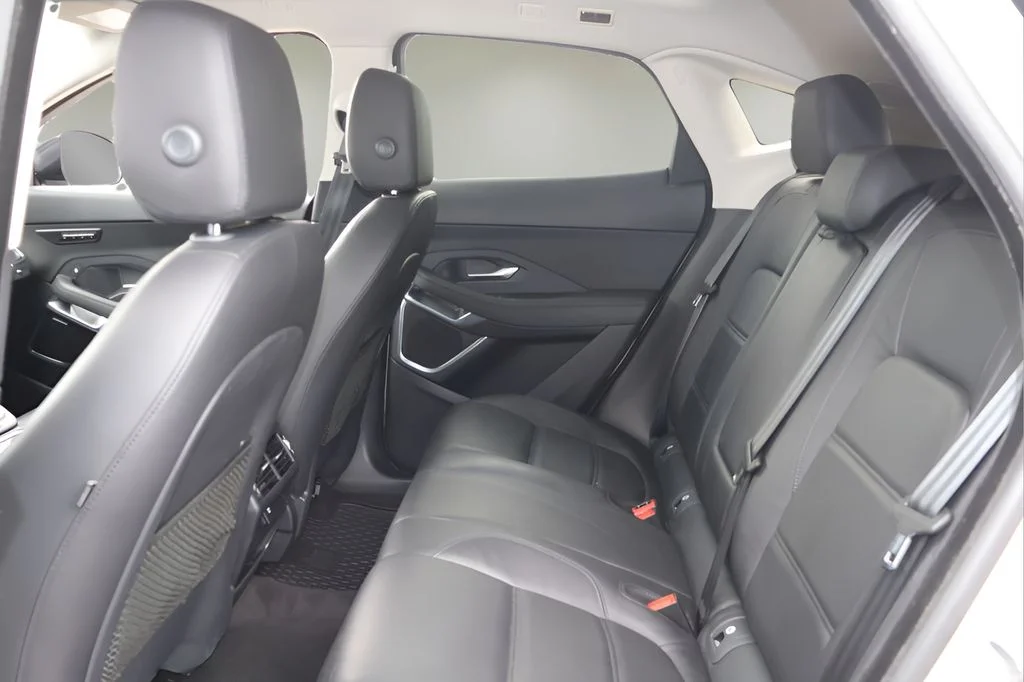 Used 2019 Gray Jaguar SE image 12