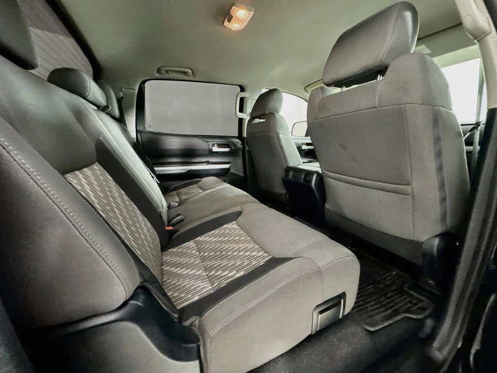 Used 2018 Black Toyota SR5 image 30