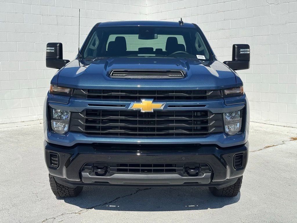 2026 Chevrolet Silverado 2500 HD Custom - Photo 6