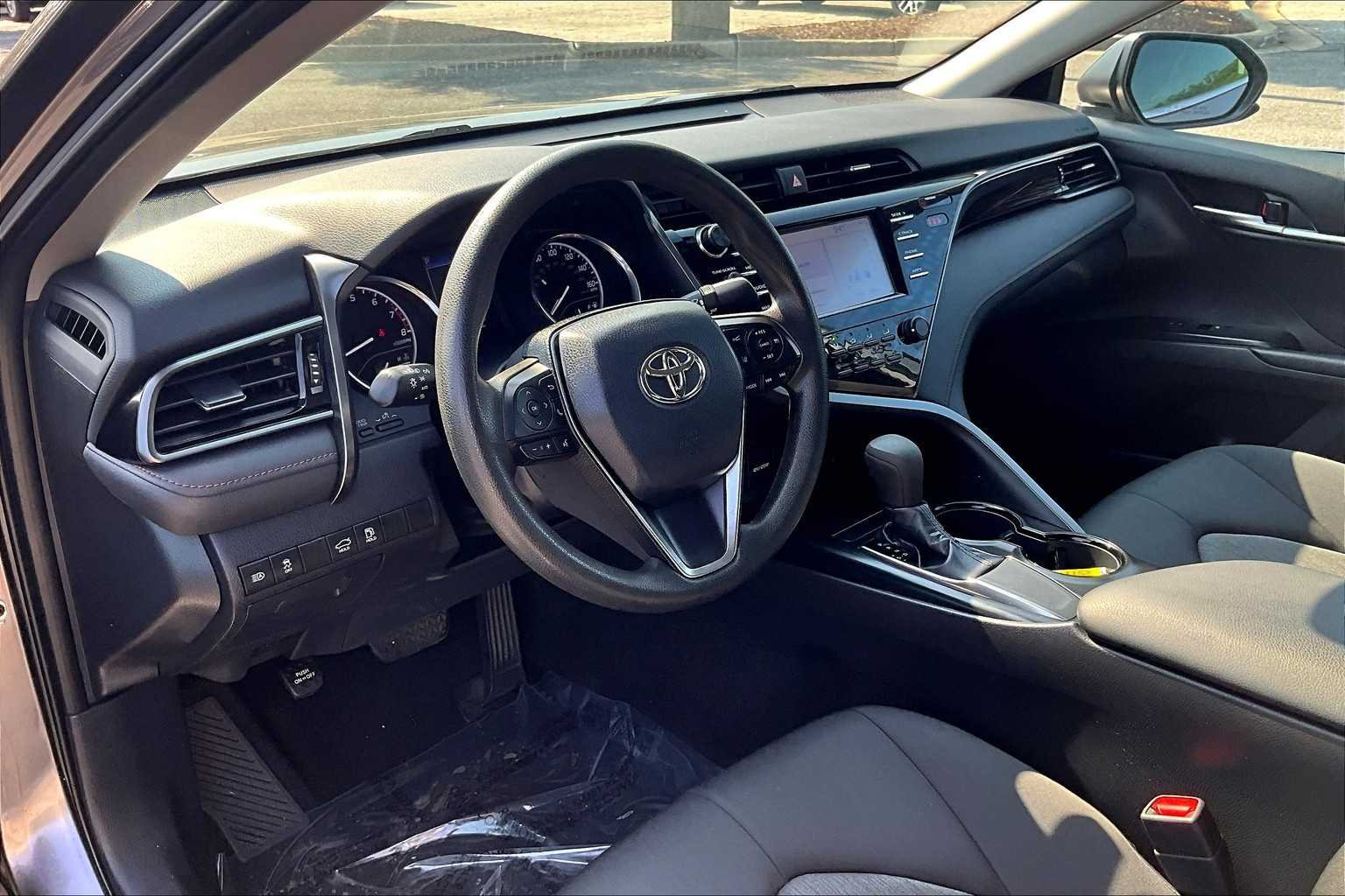 Used 2019 Predawn Gray Mica Toyota LE image 15