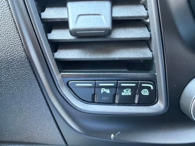 Used 2025 White Ford Base image 18