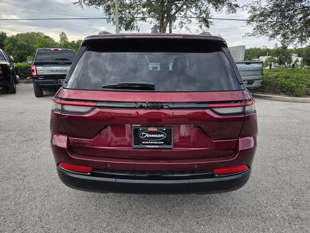 Certified Used 2025 Red Jeep Altitude image 11
