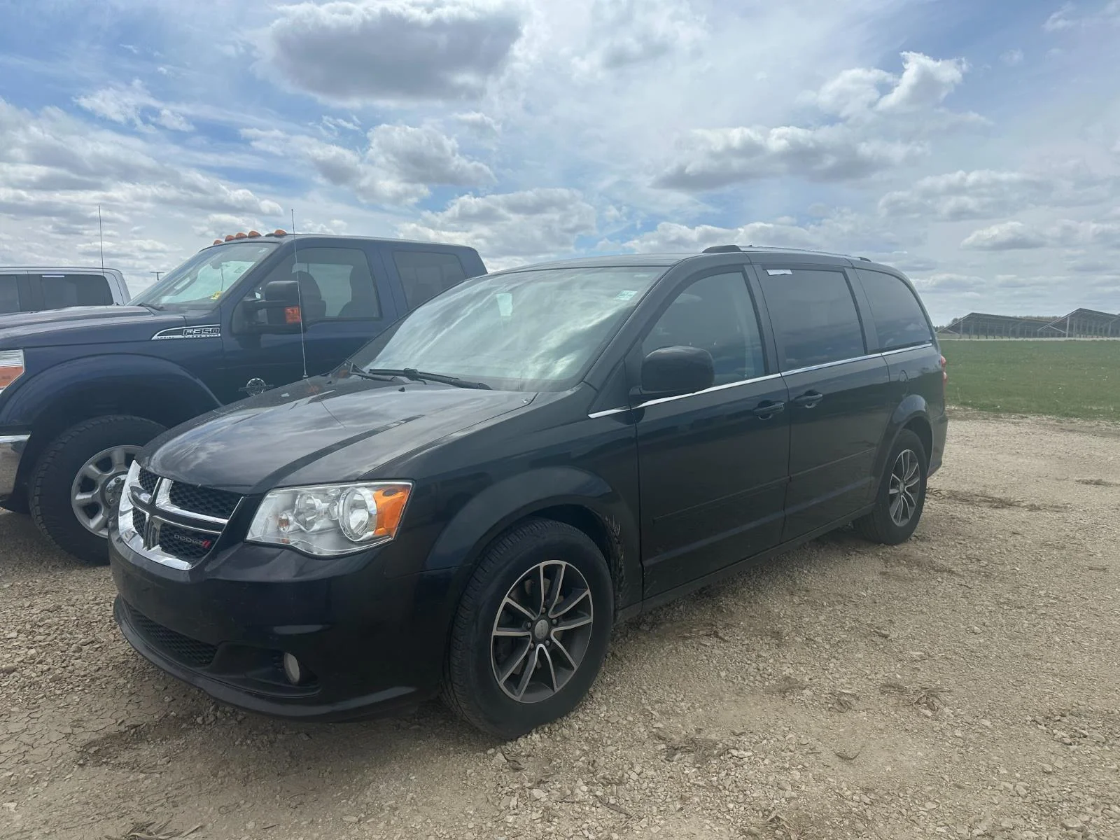 2017 Dodge Grand Caravan SXT's photo