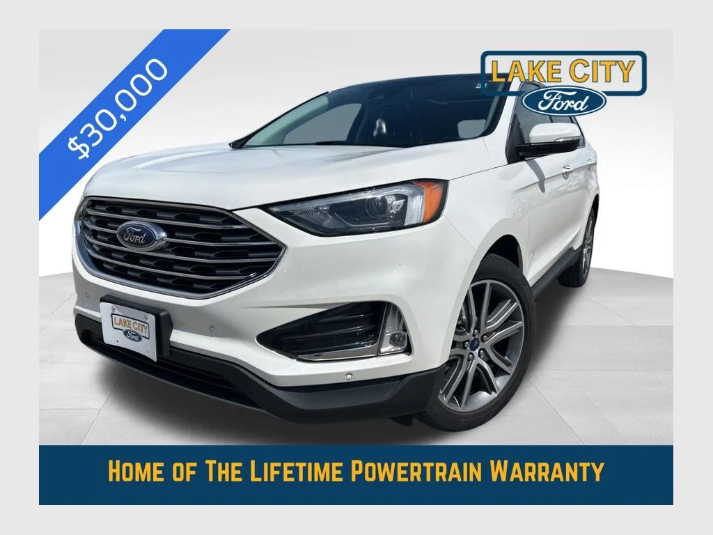 2022 Ford Edge Titanium AWD's photo