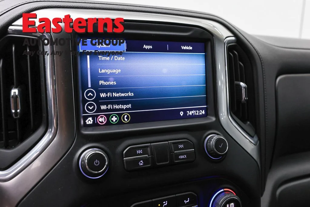 Used 2020 Gray Chevrolet LT image 18
