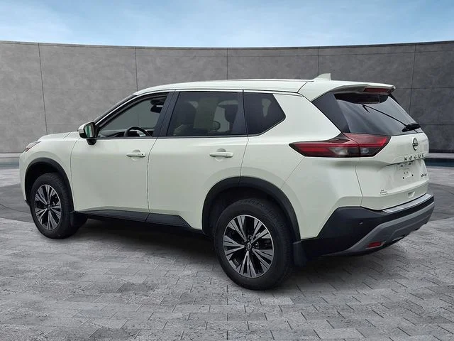 Used 2023 White Nissan SV image 7