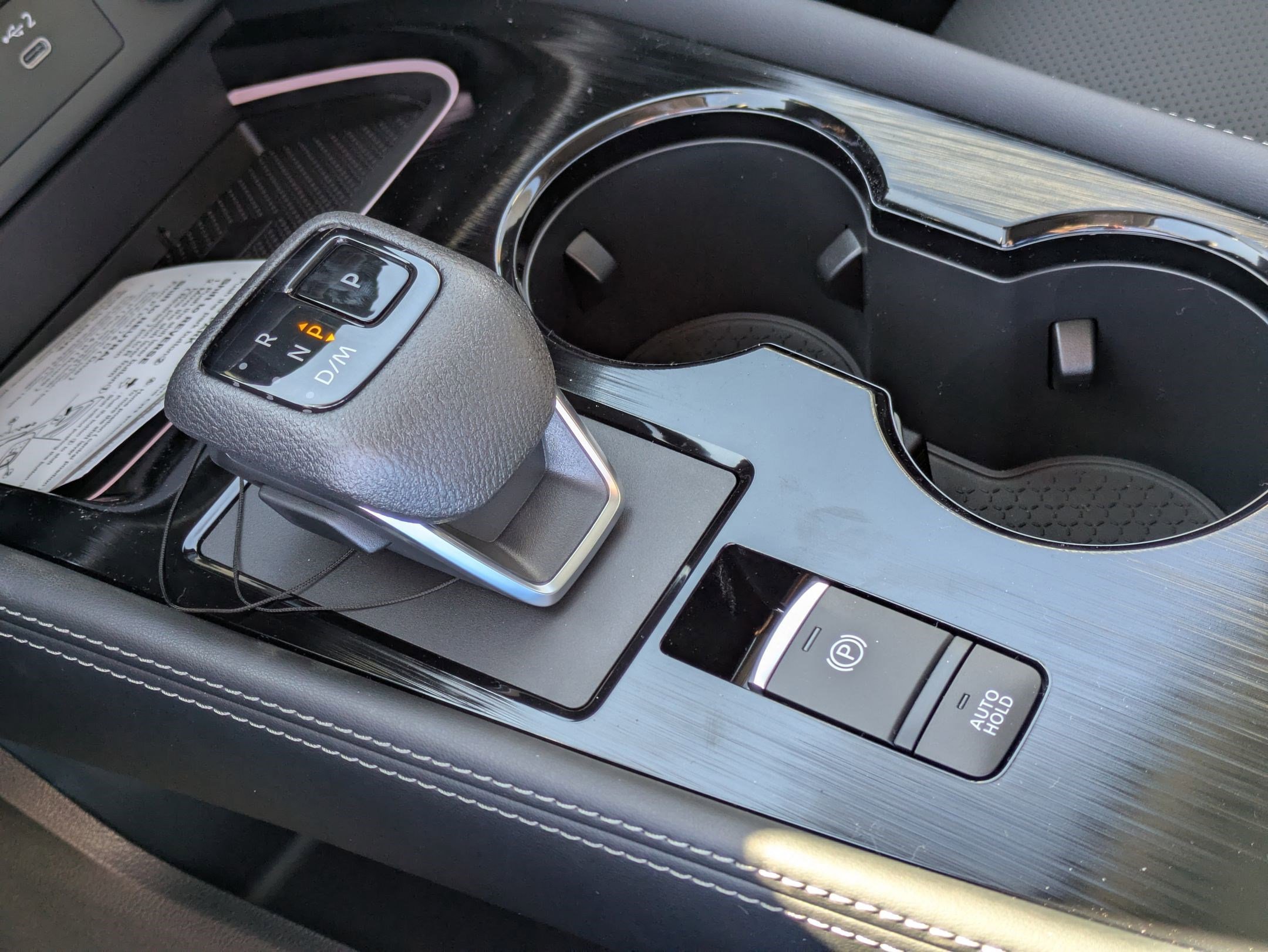 New 2026 Champagne Silver Metallic/Super Black Nissan Platinum image 13