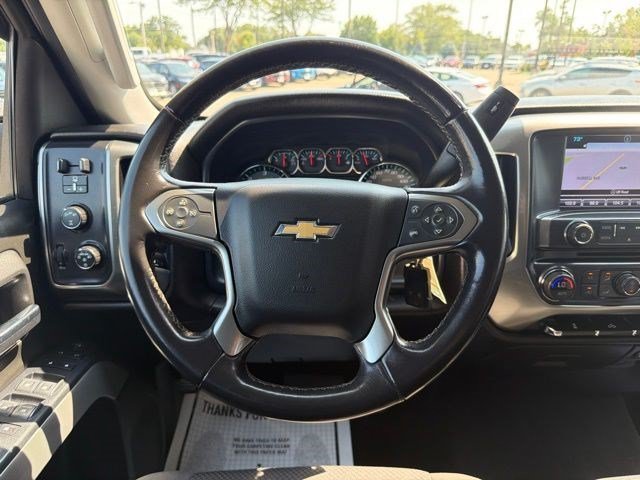 Used 2018 Silver Ice Metallic Chevrolet LT image 21
