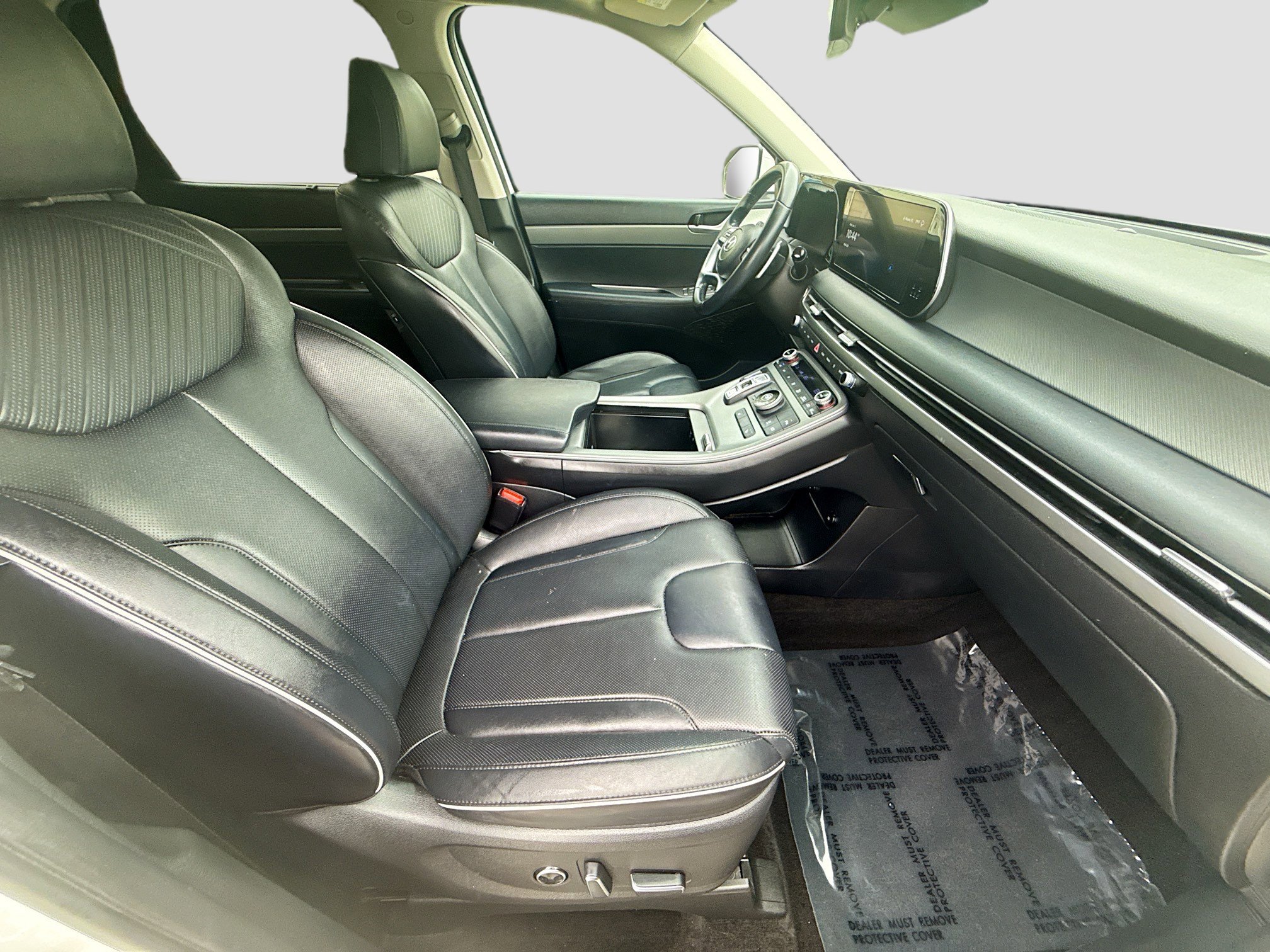Used 2024 Hyper White Hyundai XRT image 29