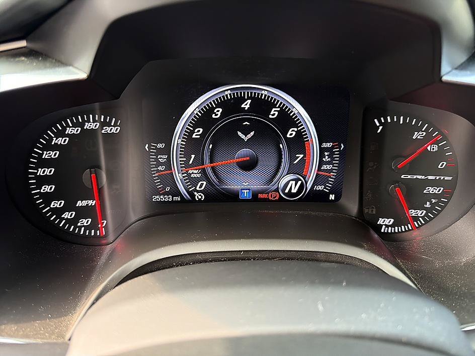 Used 2015 Arctic White Chevrolet Z51 2LT image 18