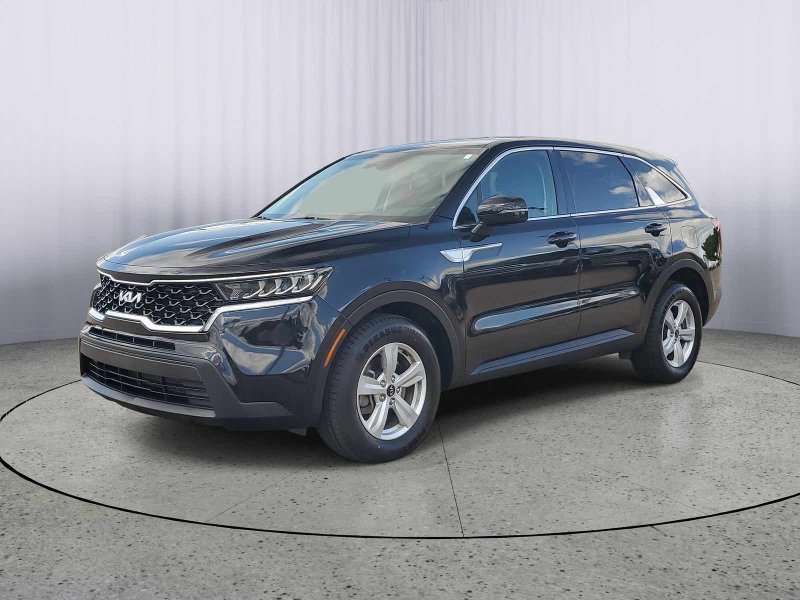 Used 2023 Black Kia LX image 2