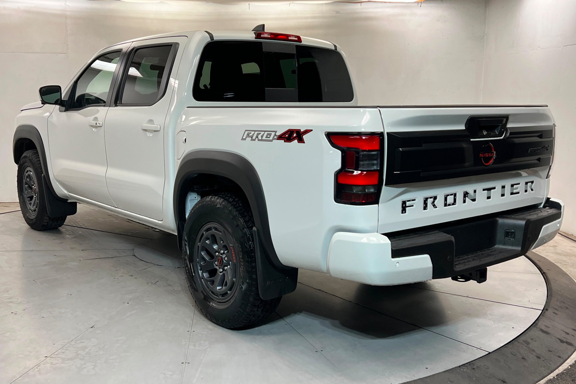 New 2026 Glacier White Nissan Crew Cab PRO-4X® image 3