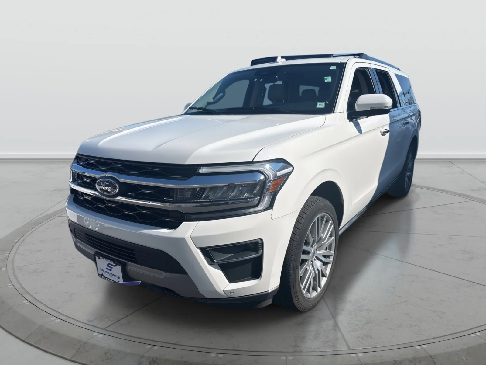 2022 Ford Expedition Limited - Photo 3