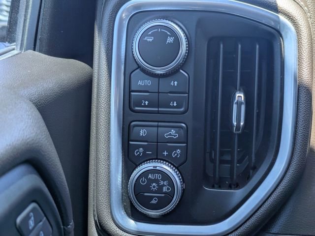 Used 2019 WHITE FROST TRICOAT GMC SLT image 24
