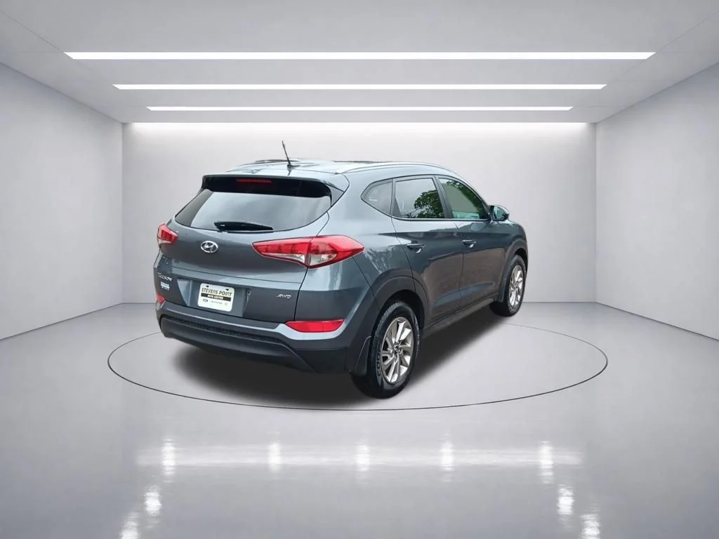 Used 2016 Coliseum Gray Hyundai SE image 6