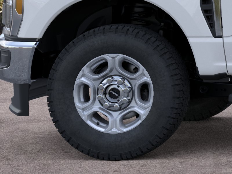 New 2026 Oxford White Ford F-250® XLT image 41