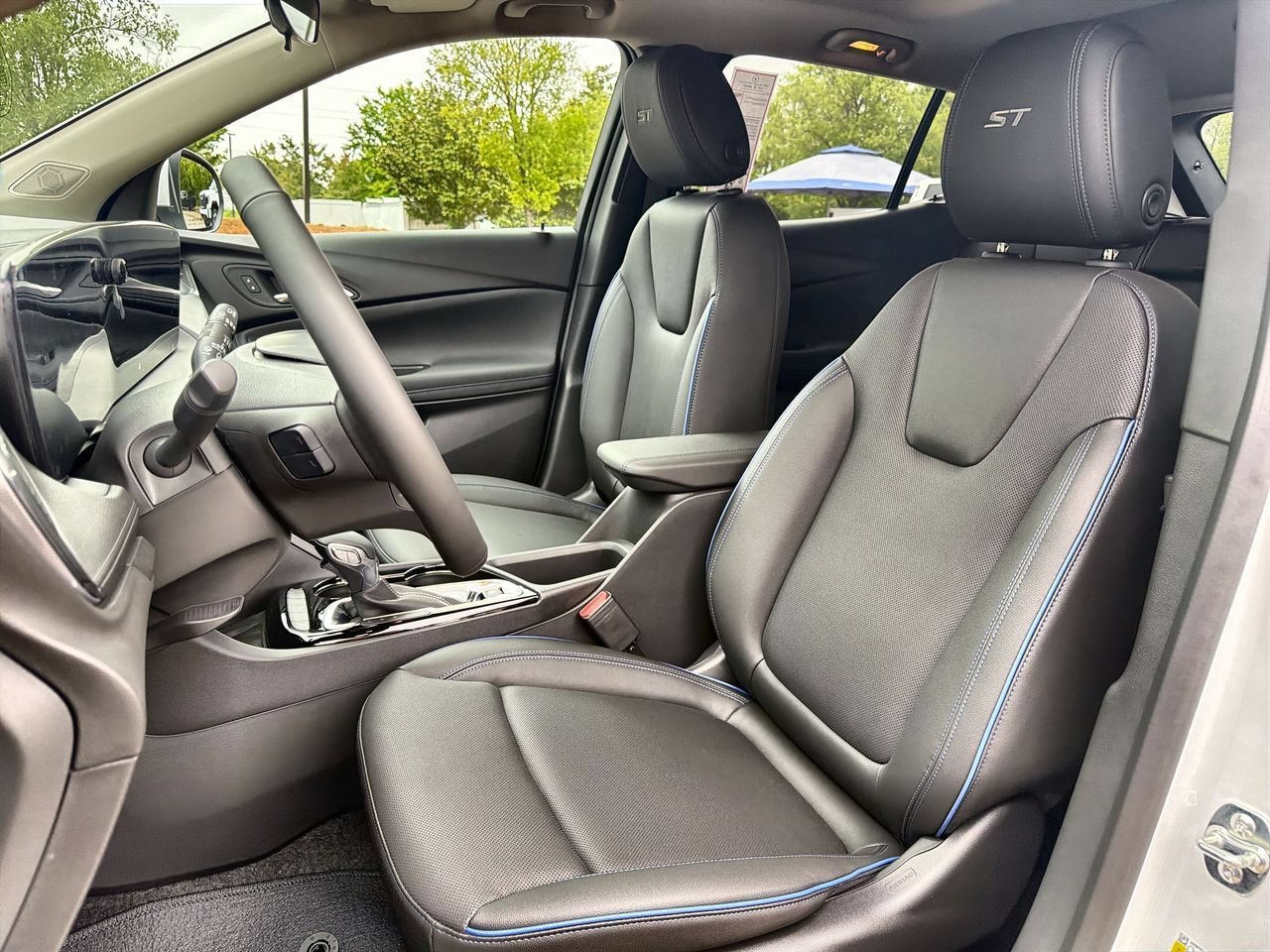 New 2026 Summit White Buick Sport Touring image 16