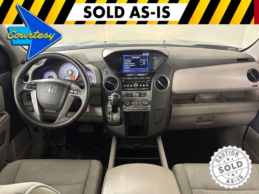 Used 2014 Silver Honda LX image 36