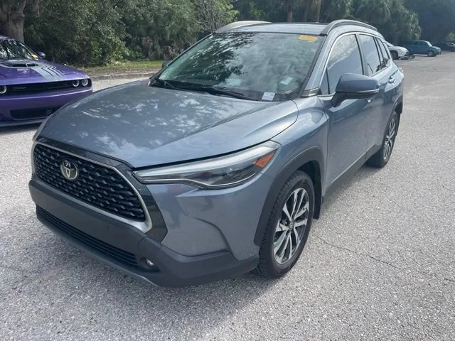Used 2023 Celestite Toyota XLE image 5