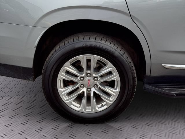 Used 2023 Sterling Metallic GMC SLT image 29