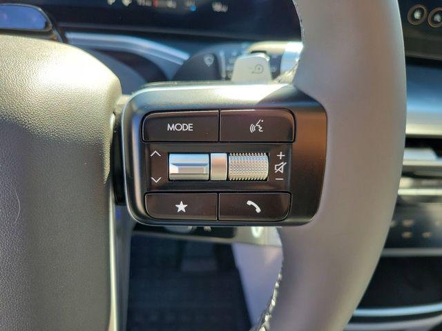 New 2026 Snow White Pearl Hyundai SE image 52