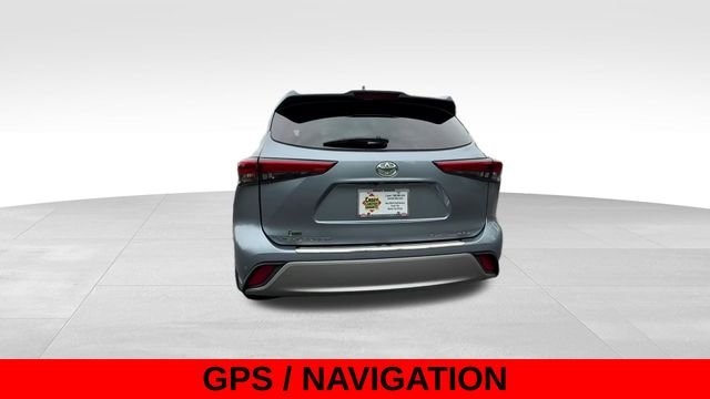 Used 2020  Toyota Platinum image 6