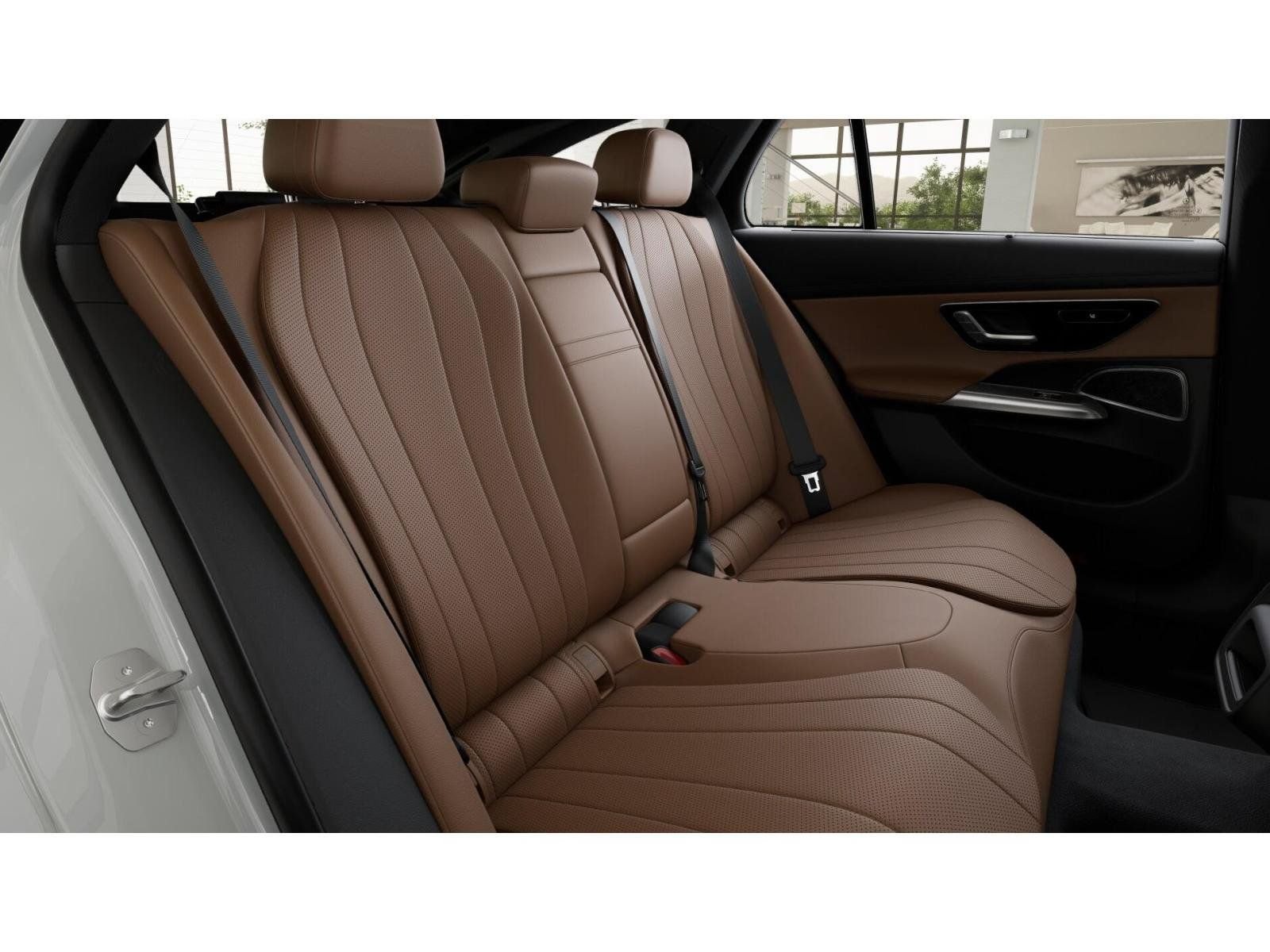 New 2027 Polar White Mercedes-Benz E 450 image 5