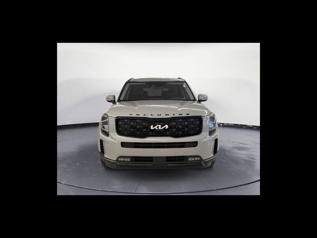 Used 2022 Gray Kia SX image 9
