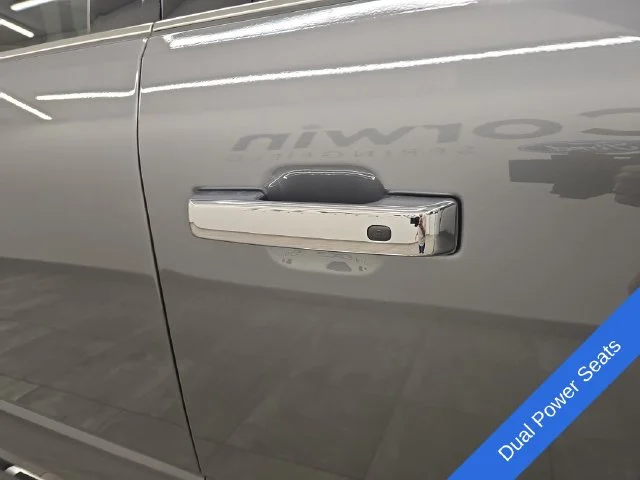 New 2027 Carbonized Gray Metallic Ford F-250® Lariat® image 8