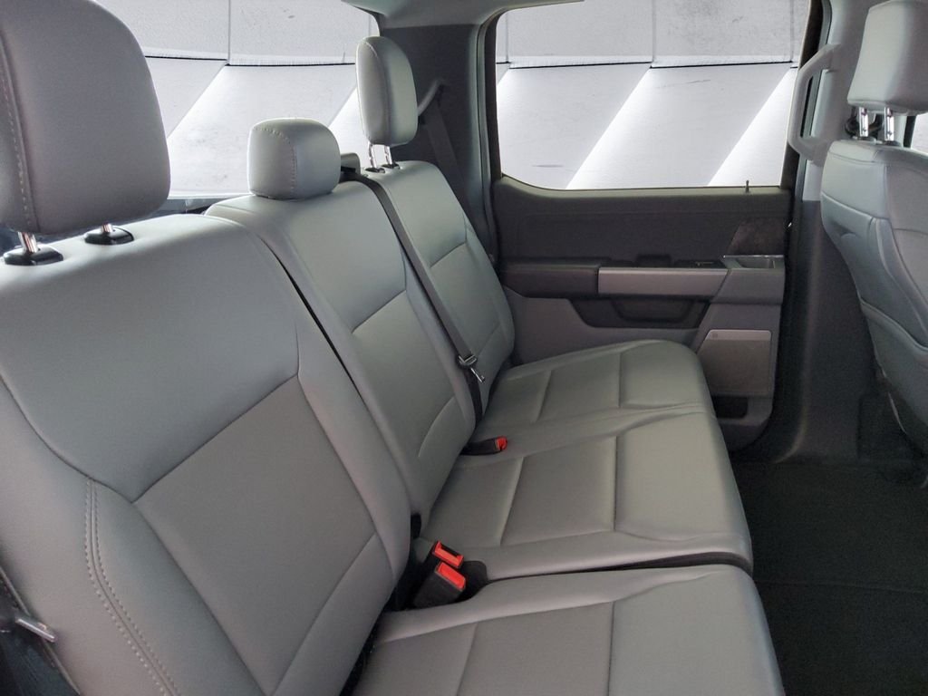 Used 2025 Black Ford Flash image 16