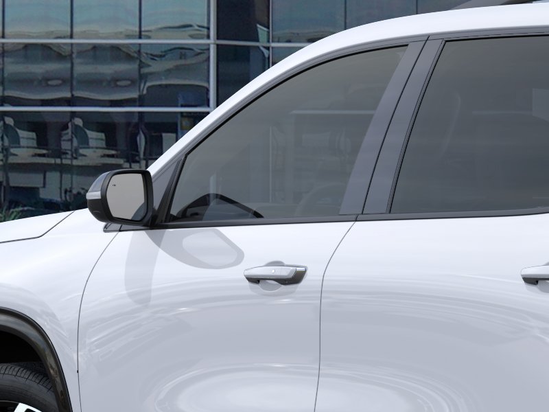 2027 Chevrolet Traverse photo 12 of 33