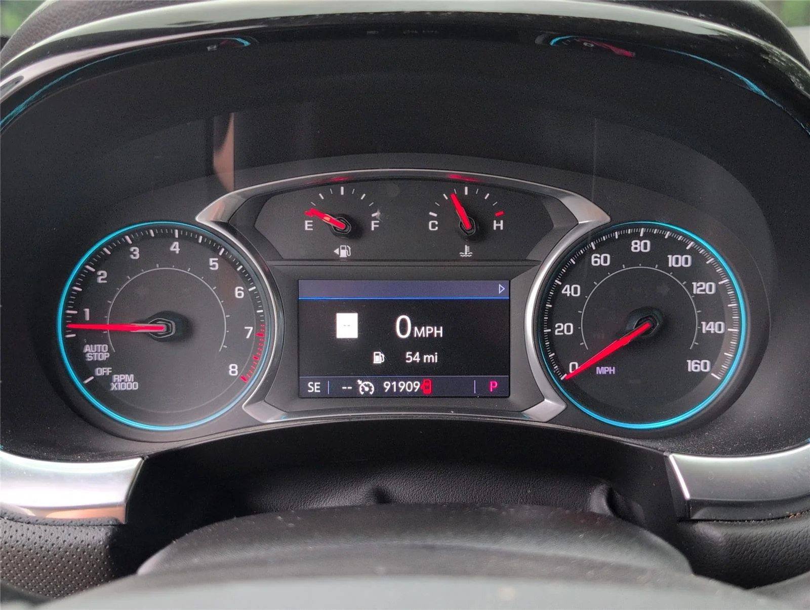 Used 2021 Iridescent Pearl Tricoat Chevrolet Premier image 25