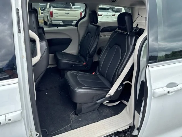 Used 2024 White Chrysler Touring L image 14