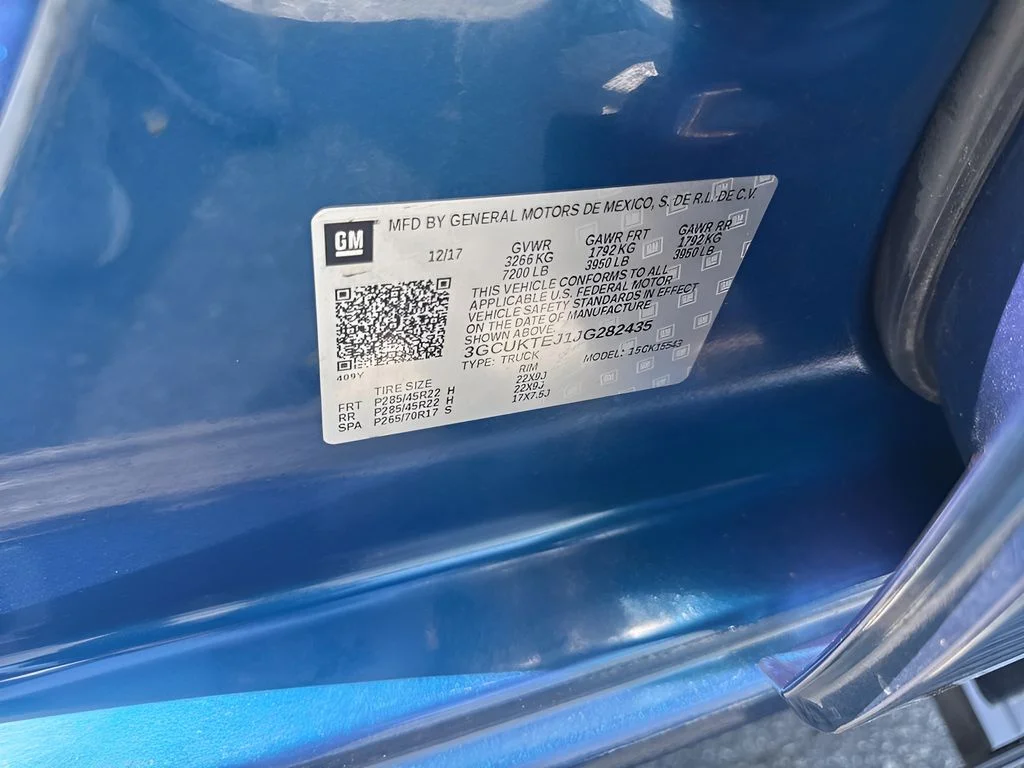 Used 2018 Blue Chevrolet High Country image 38