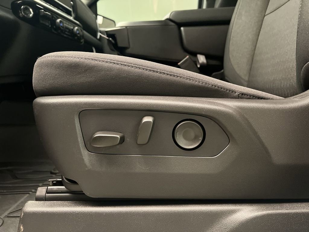 2026 Chevrolet Silverado 1500 LT - Photo 12