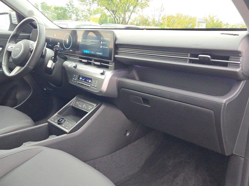 Used 2026 Cyber Gray Metallic Hyundai Limited image 5